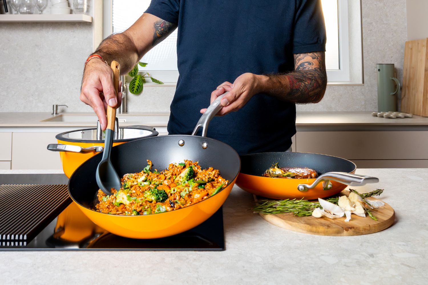 Pouzivani tenkostenne litiny s titanem – rovnomerny ohrev a lehkost