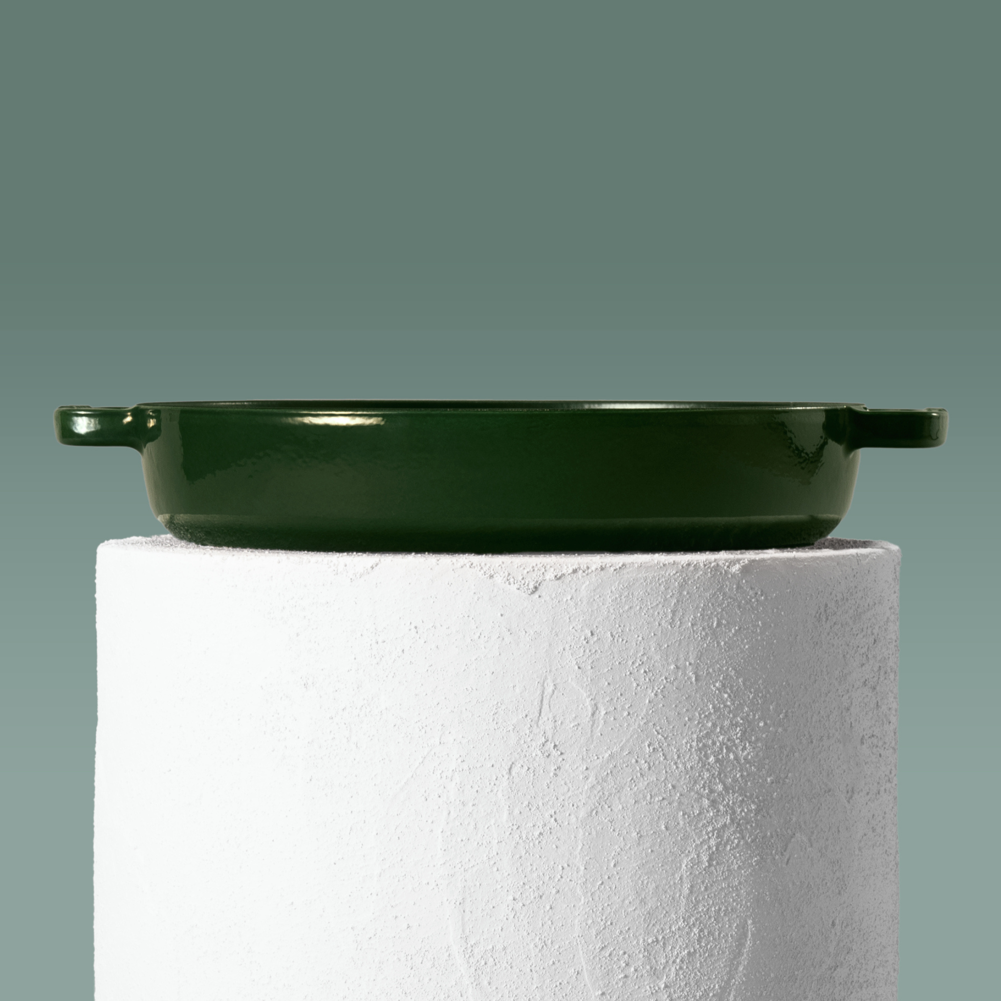 Edice Jana Punčocháře Litinová pánev se smaltovaným povrchem, velikost 32 cm, vhodná na všechny typy sporáků, včetně indukce.